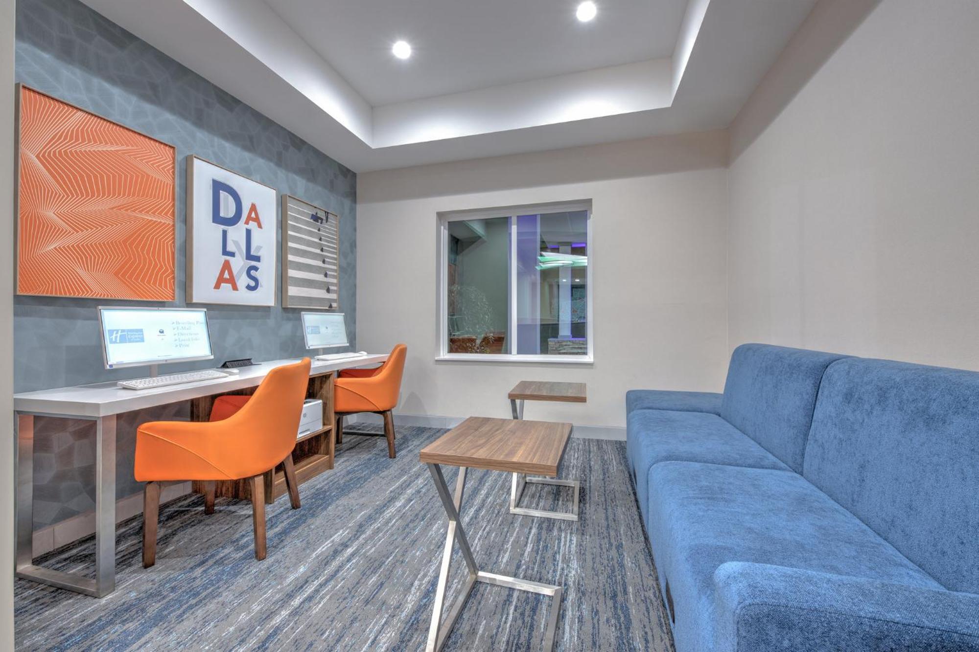 Holiday Inn Express Hotel & Suites Dallas West By Ihg Exterior foto