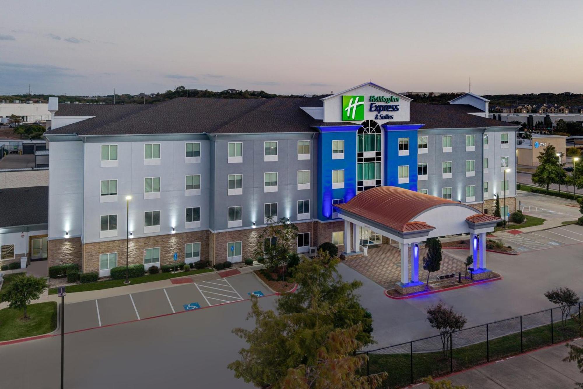 Holiday Inn Express Hotel & Suites Dallas West By Ihg Exterior foto
